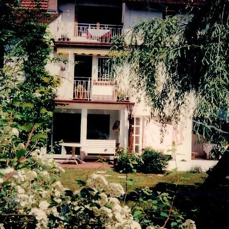 Gastehaus Stumpf Bed & Breakfast 3*